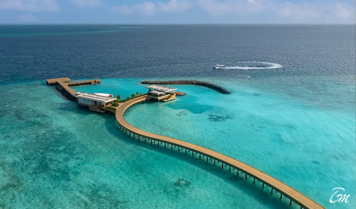 alila-kothaifaru-maldives-arrival-jetty-aerial